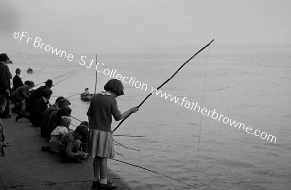 MACKREL FISHING AT DEEPWATER QUAY